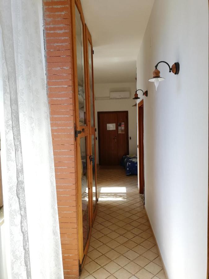 La Palma Appartamenti 피옴비노 외부 사진